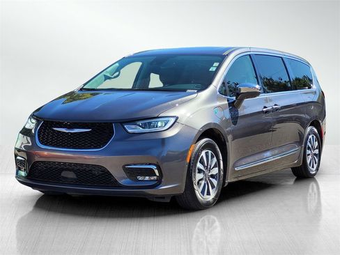 Used 2022 Chrysler Pacifica Limited image 8