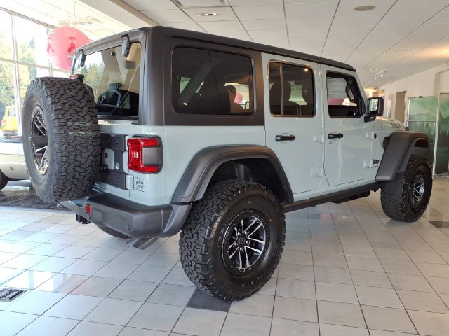 New 2027 Jeep Wrangler Unlimited Rubicon 392 AWD/4WD image 6