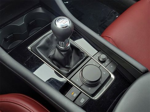 Certified 2025 MAZDA MAZDA3 2.5 S Hatchback w/ Premium Pkg image 22