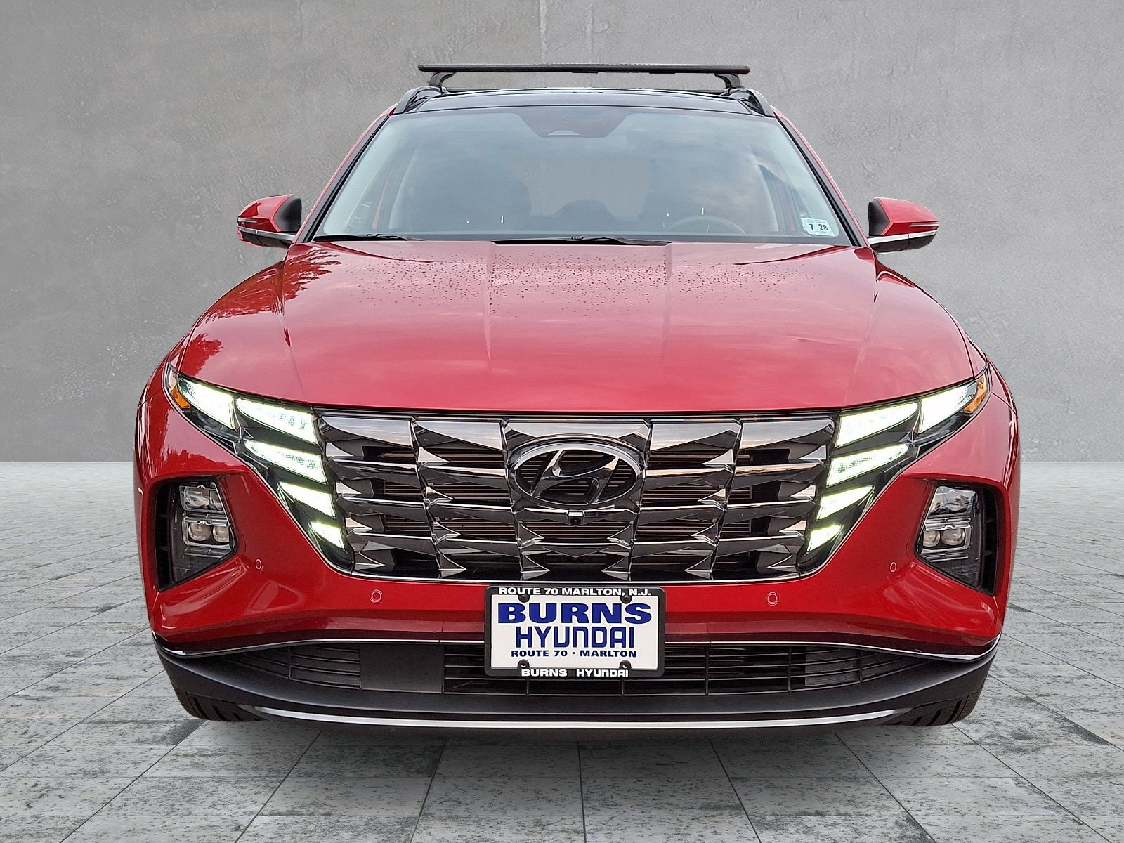 Certified 2023 Hyundai Tucson Limited AWD/4WD image 2