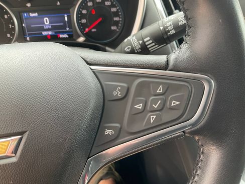 Used 2019 Chevrolet Equinox LT FWD image 7