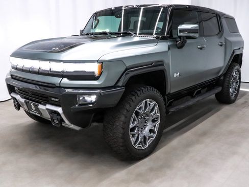 Used 2024 GMC Hummer EV 3X image 3