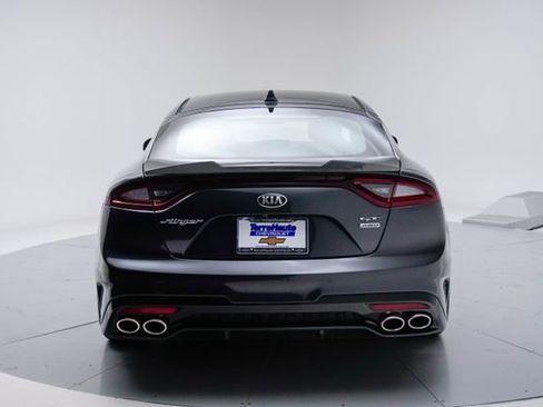 Used 2019 Kia Stinger GT1 AWD/4WD image 5