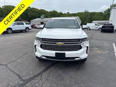 Used 2023 Chevrolet Tahoe Premier w/ Premium Package 2 AWD/4WD image 3