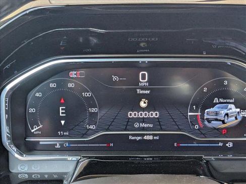 New 2025 GMC Sierra 1500 Elevation image 11