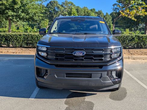 New 2025 Ford Expedition XL image 9