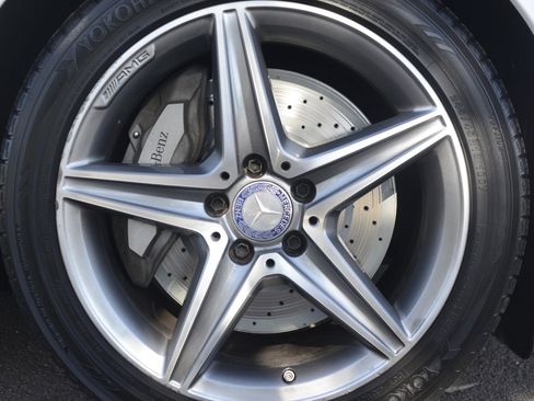 Used 2017 Mercedes-Benz E 300 image 26