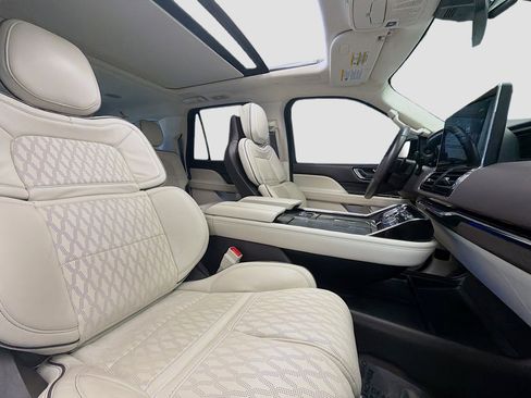 Used 2024 Lincoln Navigator L Black Label image 23