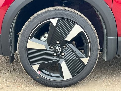 New 2026 Nissan Kicks SR w/ Cold Weather Package image 31