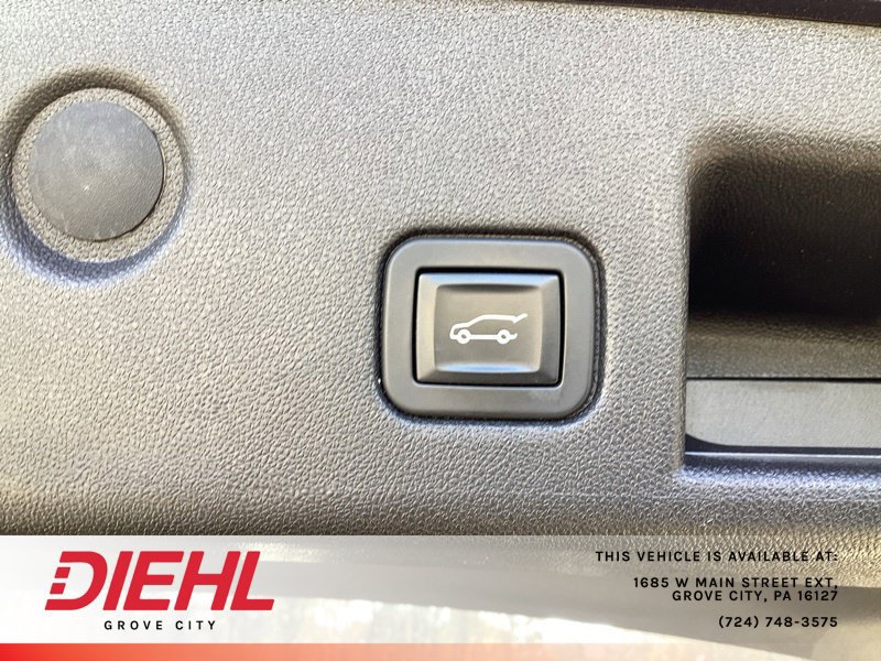 Used 2019 Chevrolet Equinox LT FWD image 17
