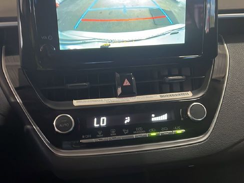 Used 2024 Toyota Corolla LE image 11