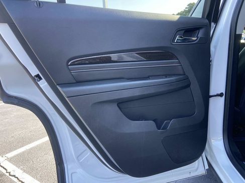 Used 2015 GMC Terrain Denali FWD image 12