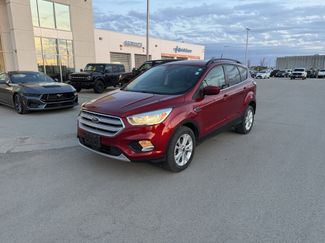Used 2018 Ford Escape SE w/ Ford Safe & Smart Package video 2