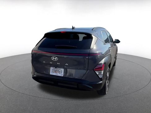 Used 2025 Hyundai Kona SEL image 13