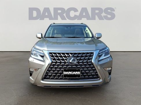 Used 2023 Lexus GX 460 Premium w/ Premium Package AWD/4WD image 2