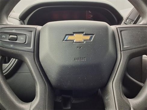 Used 2019 Chevrolet Silverado 1500 Custom w/ Custom Value Package image 14