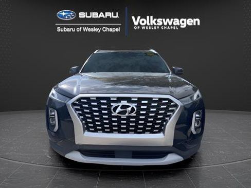 Used 2022 Hyundai Palisade SEL FWD image 2