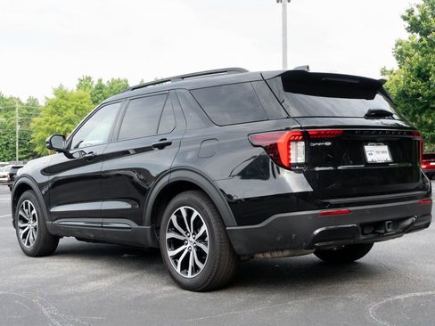 Used 2025 Ford Explorer ST-Line RWD image 7