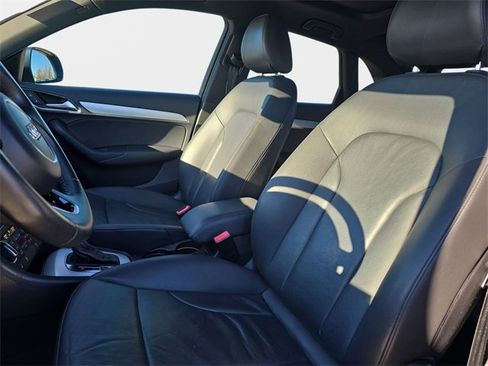 Used 2017 Audi Q3 2.0T Premium image 17