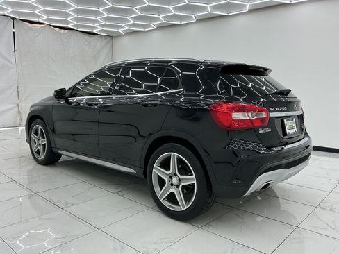 Used 2015 Mercedes-Benz GLA 250 w/ Premium Package image 12