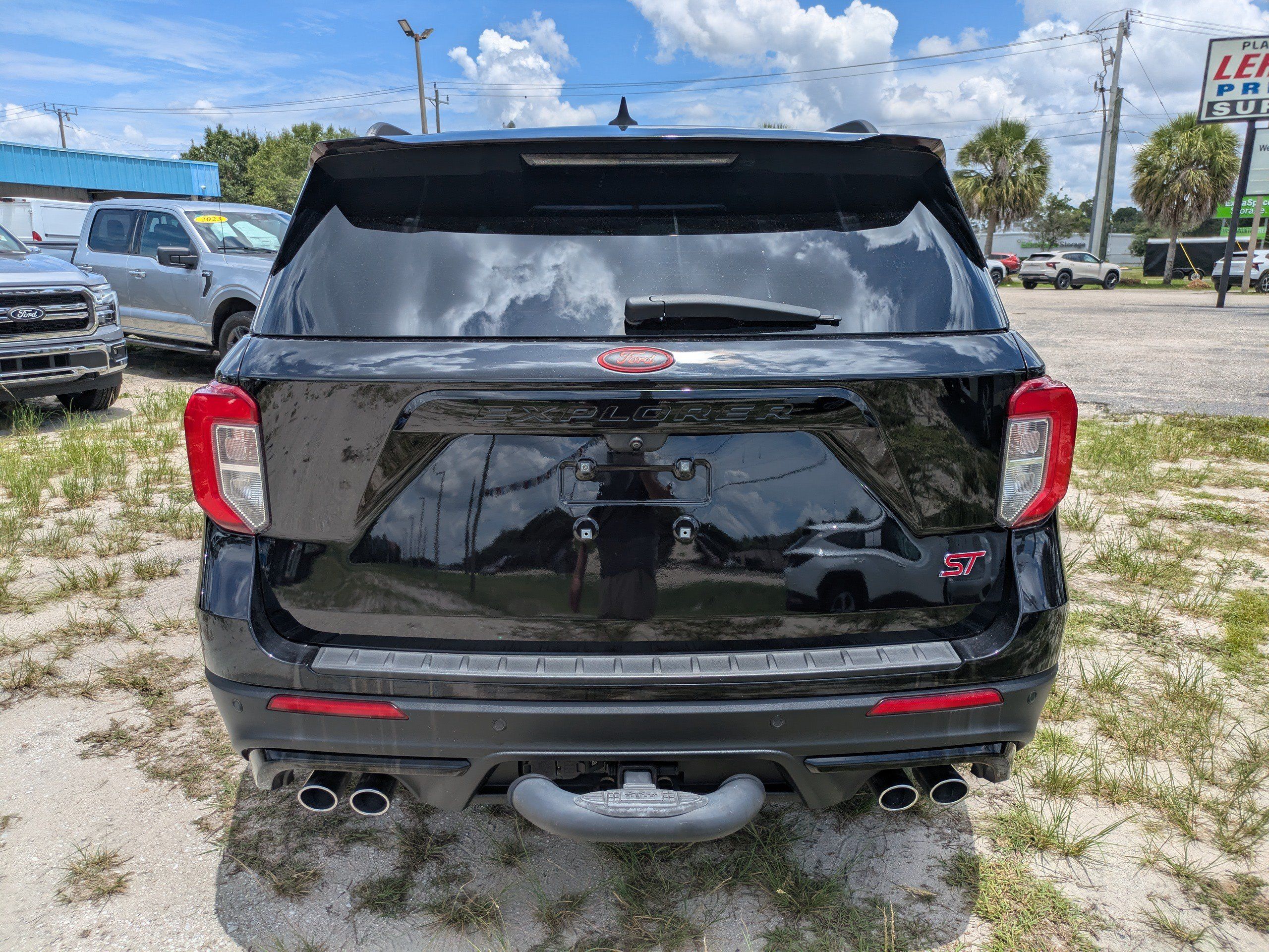 Used 2021 Ford Explorer ST w/ Equipment Group 401A AWD/4WD image 5