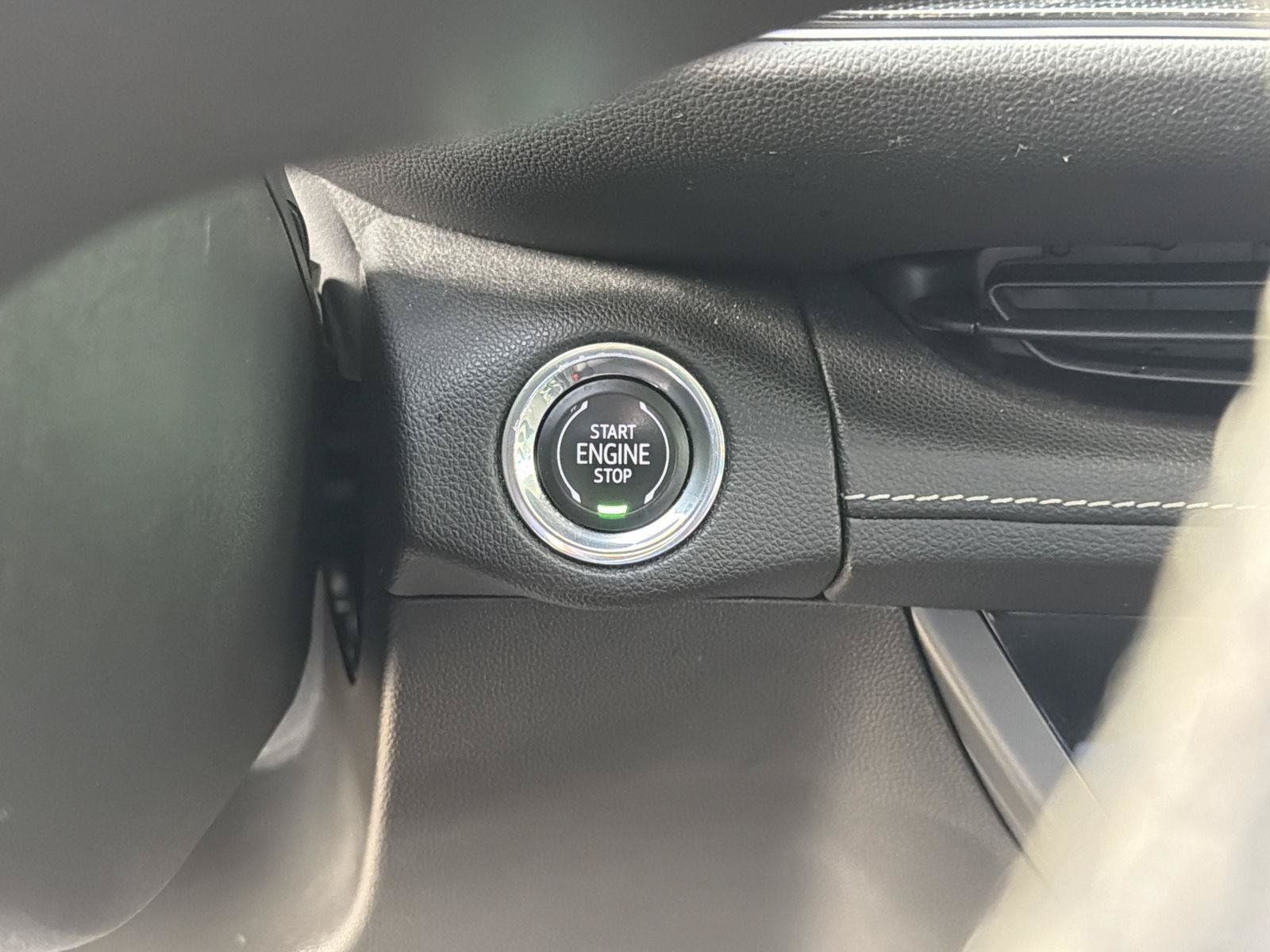 Used 2021 Buick Envision Preferred FWD image 17