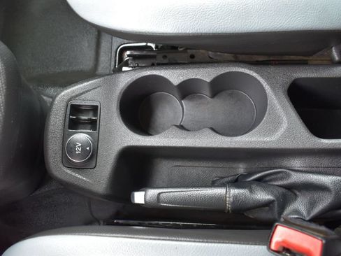 Used 2016 Ford Transit Connect XL FWD image 24
