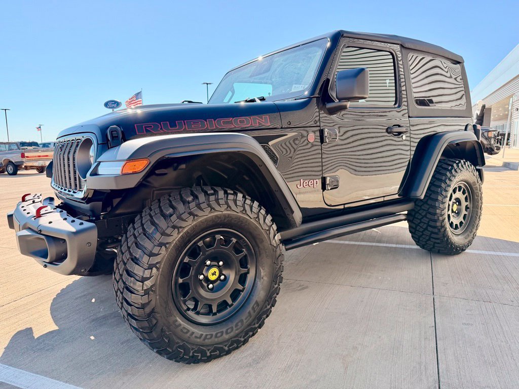 Used 2026 Jeep Wrangler Rubicon w/ Steel Bumper Group AWD/4WD image 9