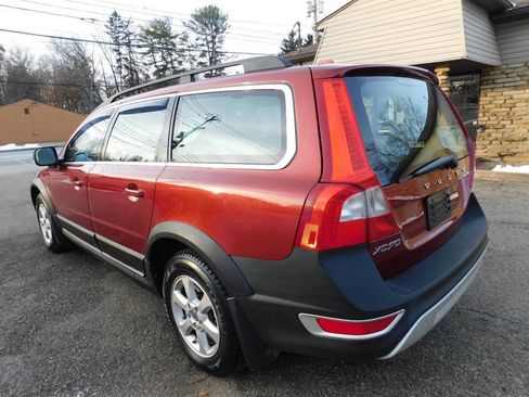 Used 2011 Volvo XC70 3.2 image 9