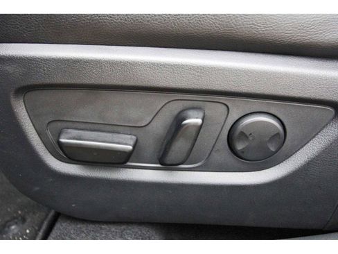 Certified 2025 MAZDA CX-50 AWD 2.5 S w/ Premium Plus Pkg image 28