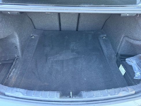 Used 2018 BMW 330i Sedan w/ Convenience Package image 13