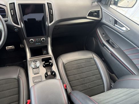 Used 2024 Ford Edge ST-Line AWD/4WD image 28