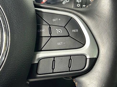 Used 2021 Jeep Compass Latitude w/ Convenience Group AWD/4WD image 25
