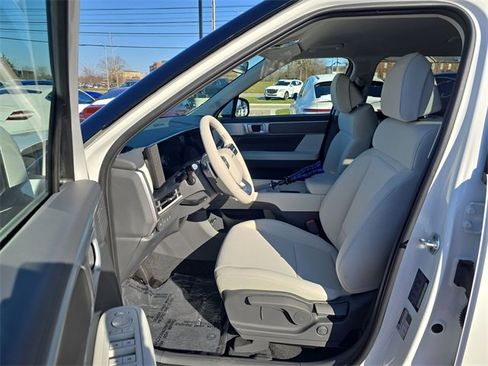 New 2026 Hyundai Santa Fe SE image 11