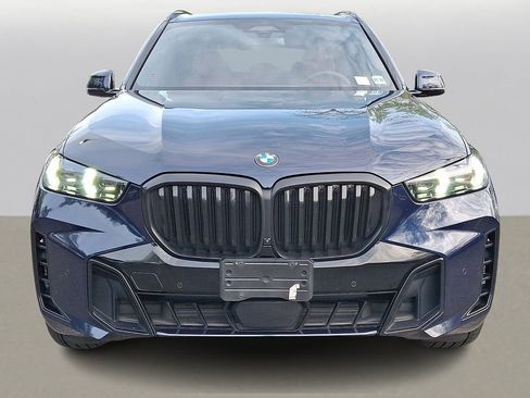 Certified 2025 BMW X5 xDrive40i w/ Executive Package AWD/4WD image 2