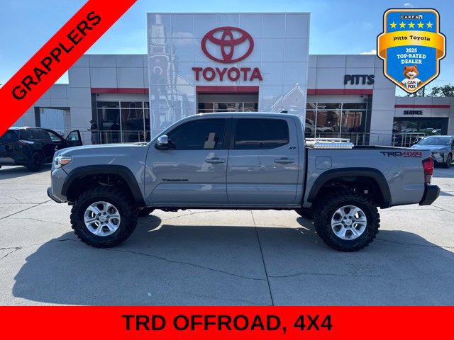 Used 2019 Toyota Tacoma TRD Off-Road AWD/4WD image 8