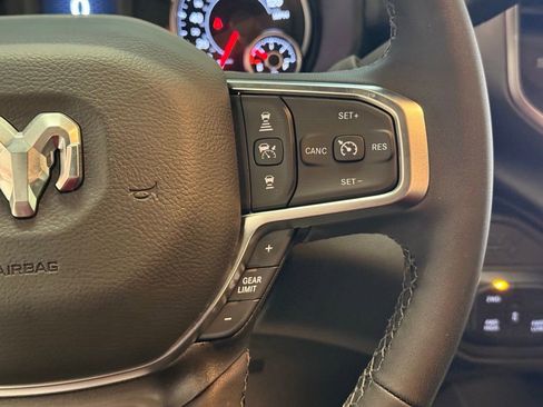 New 2026 RAM 2500 Big Horn AWD/4WD image 31