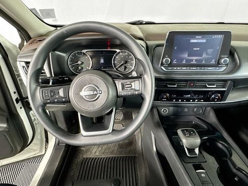 Certified 2023 Nissan Rogue SV AWD/4WD image 10