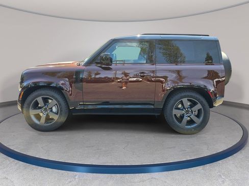 New 2026 Land Rover Defender 90 X-Dynamic SE AWD/4WD image 8