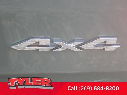 New 2026 RAM 1500 Laramie AWD/4WD image 15