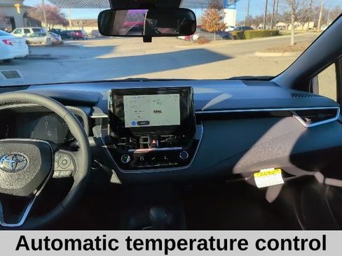 New 2026 Toyota Corolla SE image 4