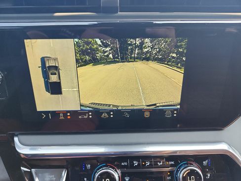 New 2026 GMC Sierra 2500 Denali Ultimate AWD/4WD image 18