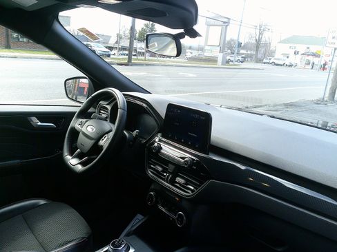 Used 2024 Ford Escape ST-Line image 24