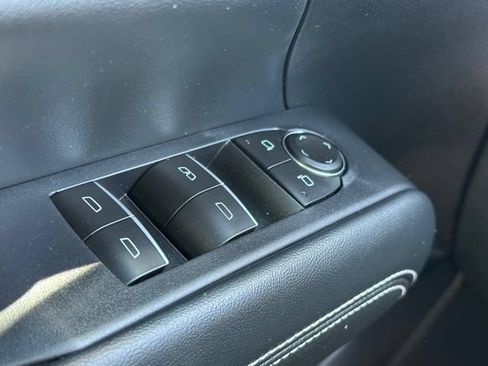 Used 2026 GMC Terrain Denali AWD/4WD image 17