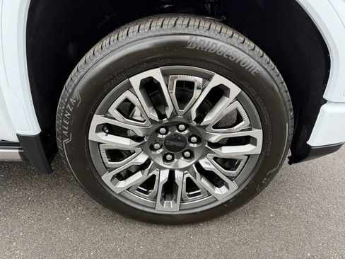 New 2026 GMC Sierra 1500 Denali Ultimate image 39