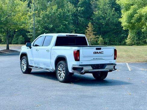 Used 2022 GMC Sierra 1500 SLT w/ SLT Premium Plus Package AWD/4WD image 5