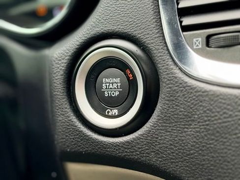 Used 2017 Dodge Durango R/T w/ Technology Group image 12