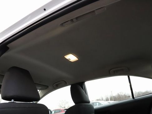 Used 2024 Toyota Corolla LE image 18