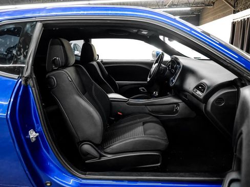 Used 2019 Dodge Challenger SXT w/ Blacktop Package RWD image 41