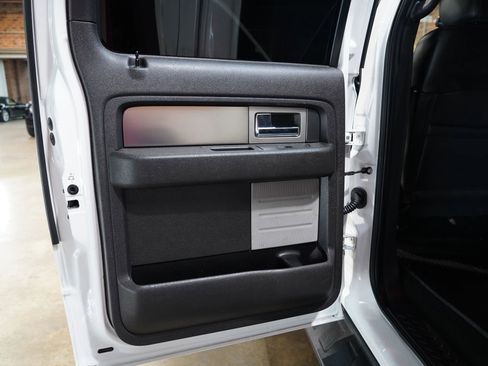 Used 2013 Ford F150 Raptor w/ Luxury Equipment Group image 45